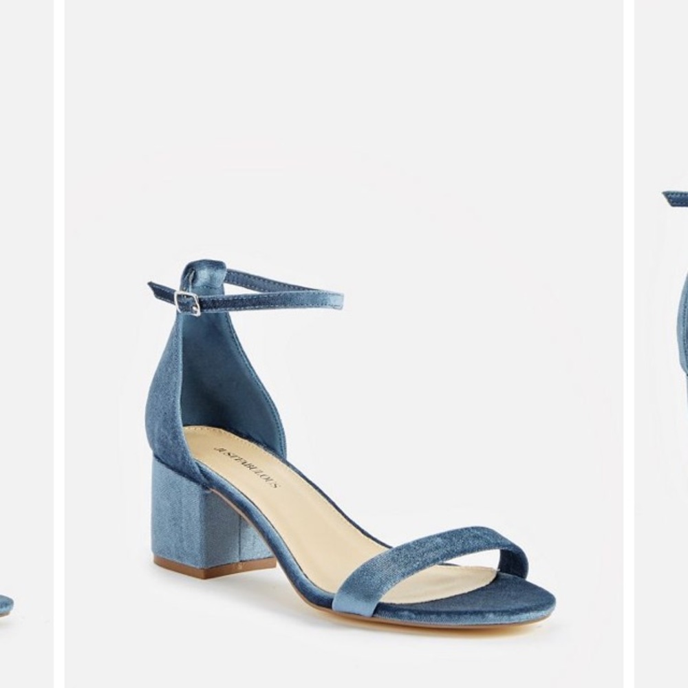 Velvet heeled sandal